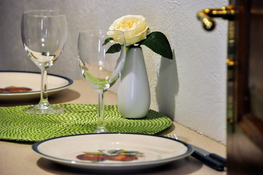 Calandra Apartment Talin Exterior foto